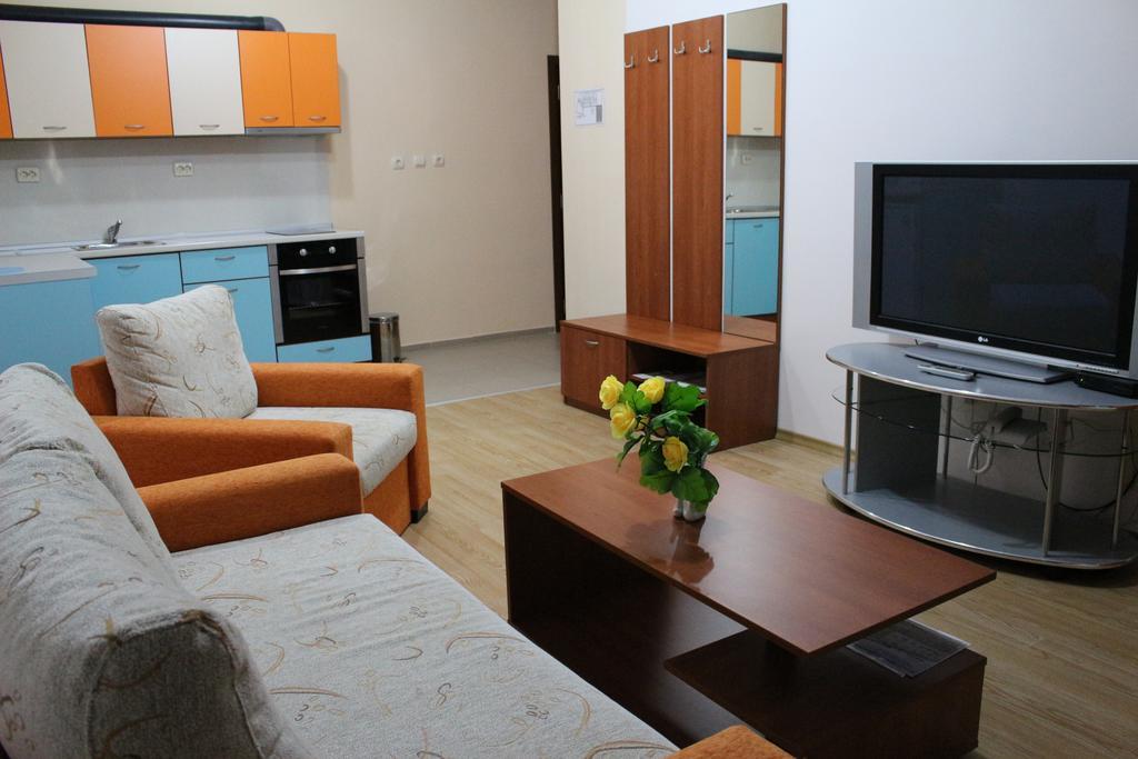 Provans Famili Hotel Letnitsa المظهر الخارجي الصورة